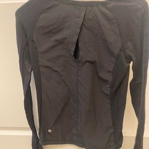 Lululemon long sleeve breathable long sleeve